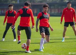 爱游戏在线-新疆广汇队长鼓劲备战亚冠Scout在利物浦比赛中伤愈复出，加时末段丹佛掘金调整名单以备法甲瞬间刷屏